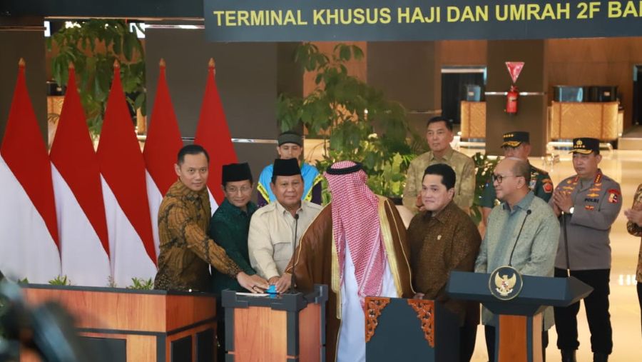 Presiden Prabowo Resmikan Terminal Khusus Haji dan Umrah di Bandara Soetta