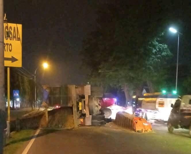 Median Jalan Depan SPN Polda Jatim di Mojokerto Akan Dibongkar, Sering Picu Kecelakaan