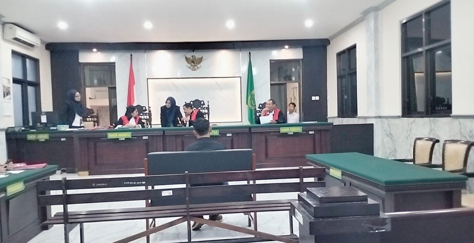 Kades Randuharjo Mojokerto Dituntut 2 Bulan Penjara dalam Kasus Pelanggaran Netralitas Pilkada 2024