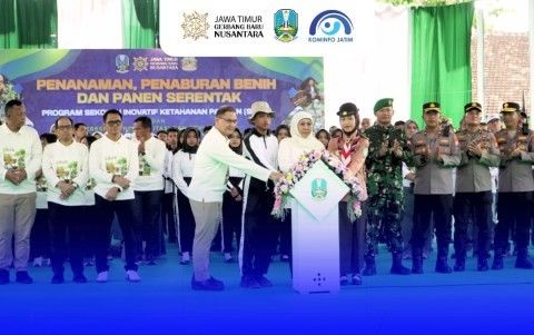 110.481 Guru dan Pelajar Ikuti Program SIKAP, Pemrpov Jatim Peroleh Penghargaan MURI
