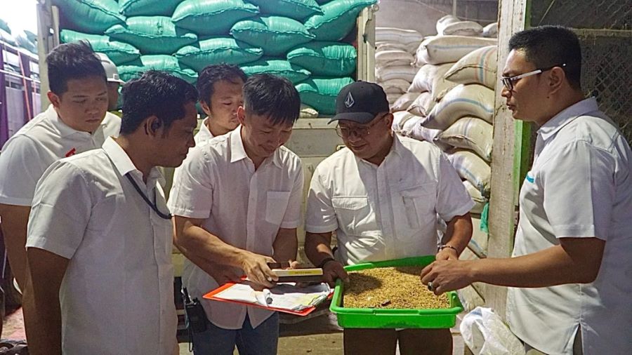 Bulog Jatim Lampaui Target Serapan Gabah/Beras, Tembus 100 Ribu Ton