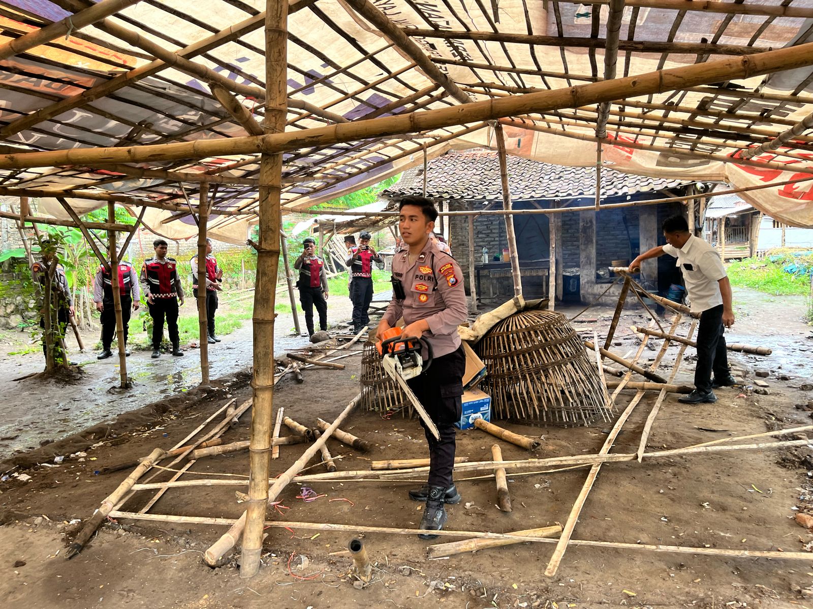 Resahkan Masyarakat, Arena Judi Sabung Ayam di Kutorejo Mojokerto Dibongkar Petugas