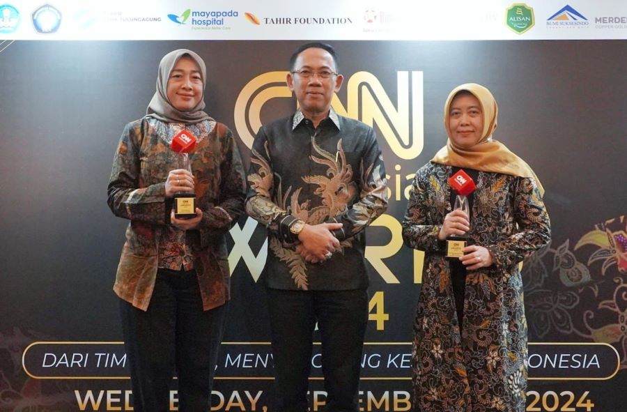 Pemkot Mojokerto Sabet Dua Penghargaan di CNN Indonesia Award 2024