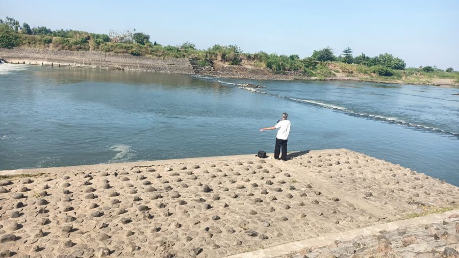 Warga Pungging Mojokerto Tewas Tenggelam Saat Menjaring Ikan di Sungai Brantas
