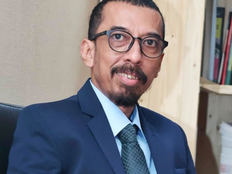 Menko Sugiono dan Tembakau