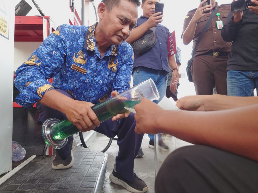 Petugas Gabungan Sidak SPBU di Kota Mojokerto Usai Isu Pertalite Bikin Motor Brebet