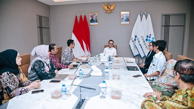 Teknologi AI Merupakan Alat Bantu, Bukan Menggantikan Proses Berpikir