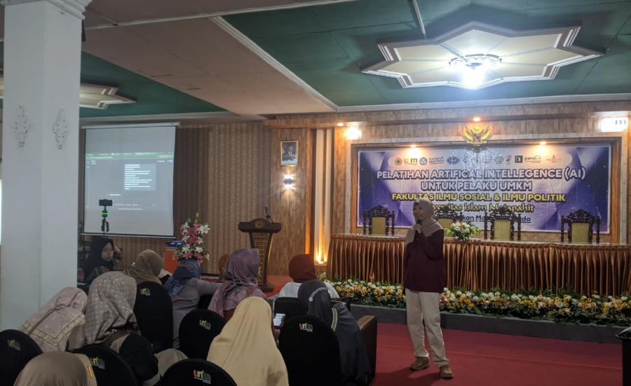 Gerakan Muda Majapahit, Bersama Disway Mojokerto Bekali Pengetahuan AI Para Pelaku UMKM Mojokerto