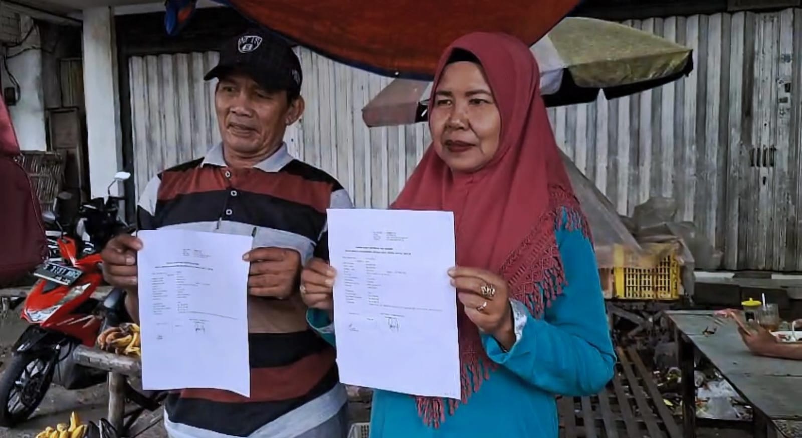 Nabung 23 Tahun, Penjual Pisang di Mojokerto Naik Haji