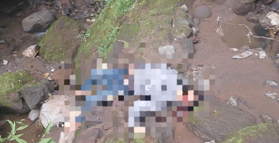 Pemuda Misterius Ditemukan Tewas di Bawah Jembatan Cangar, Diduga Jatuh dari Ketinggian
