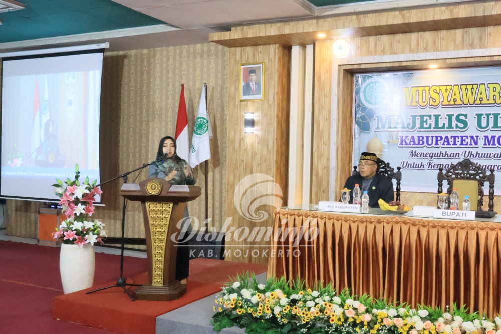 Bupati Ikfina Buka Musda IX MUI Kabupaten Mojokerto