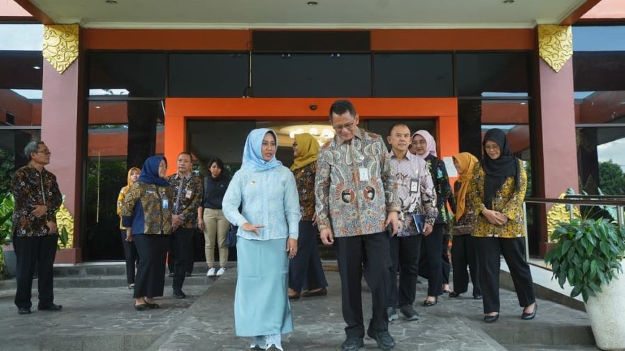 Deputi Bidang Pelayanan Publik KemenPAN-RB Tinjau MPP Gajah Mada, Dorong Interoperabilitas Data