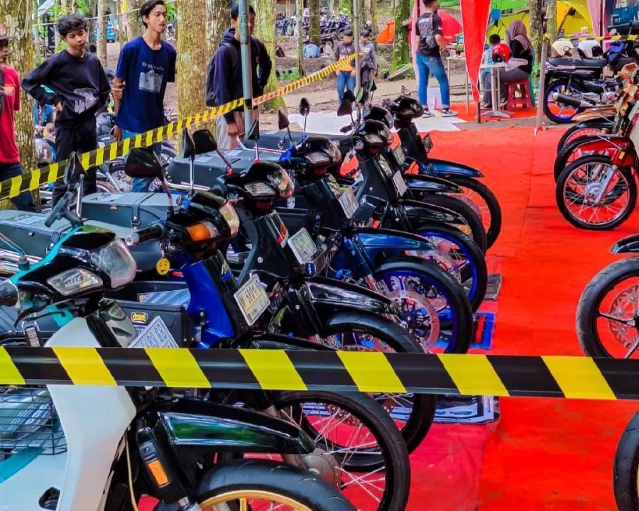 Kaum Remaja Makin Menggemari Motor Tua, Gaya Klasik Jadi Tren Baru