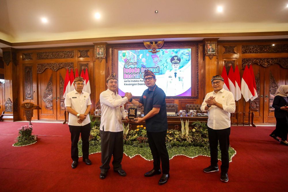 Inovasi, Poin Penting Peningkatan Kinerja Layanan Publik untuk Masyarakat