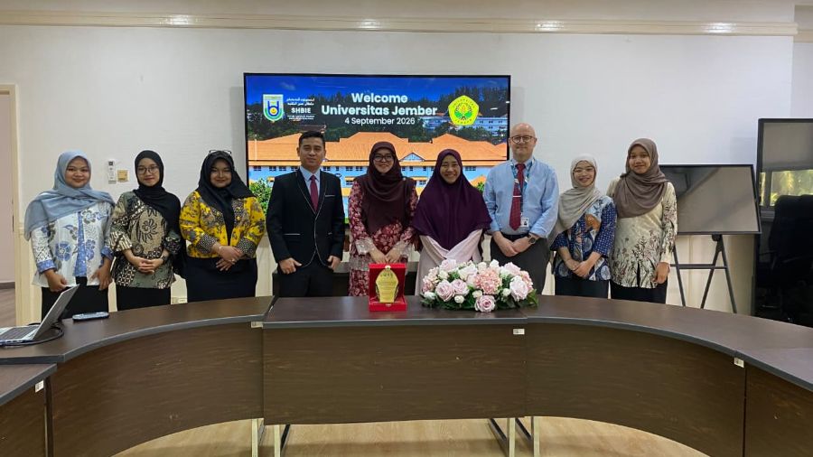 Mahasiswa Unej Bawa Catatan dari Brunei, Ungkap Beda Kurikulum dan Pola Belajar