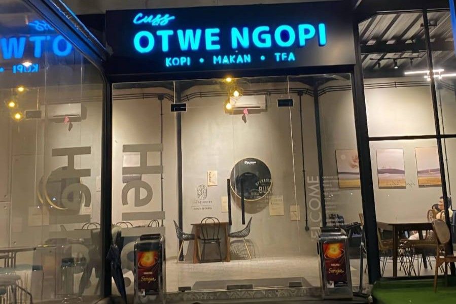 Kopi dan Kenyamanan Bersatu di Otwe Ngopi