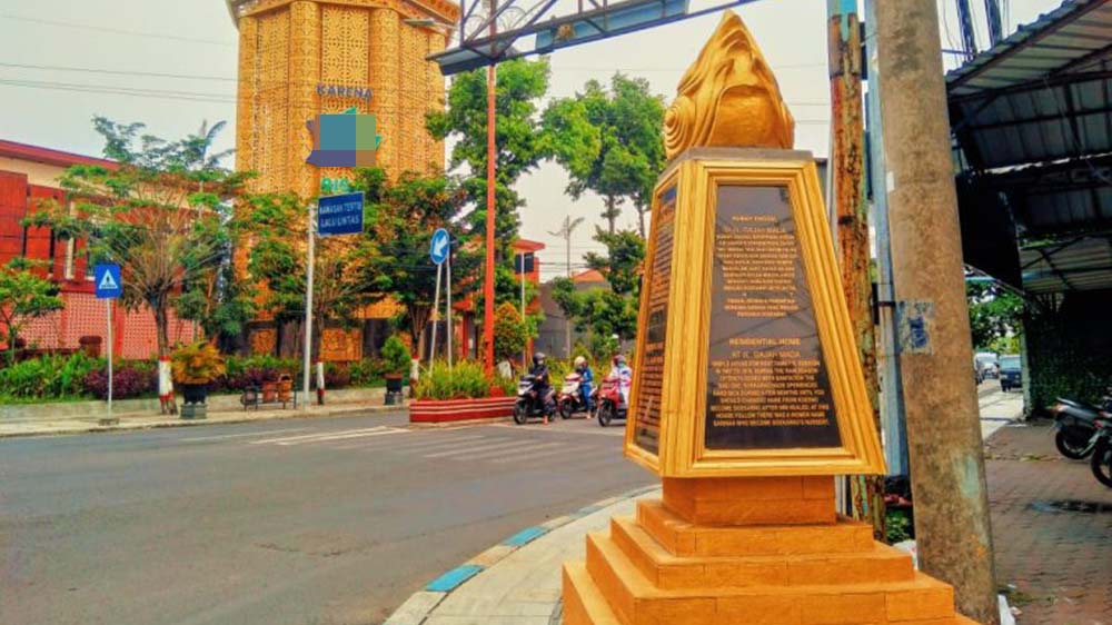 7 Tugu Emas di Kota Mojokerto, Jejak Masa Kecil Mantan Presiden RI Soekarno 