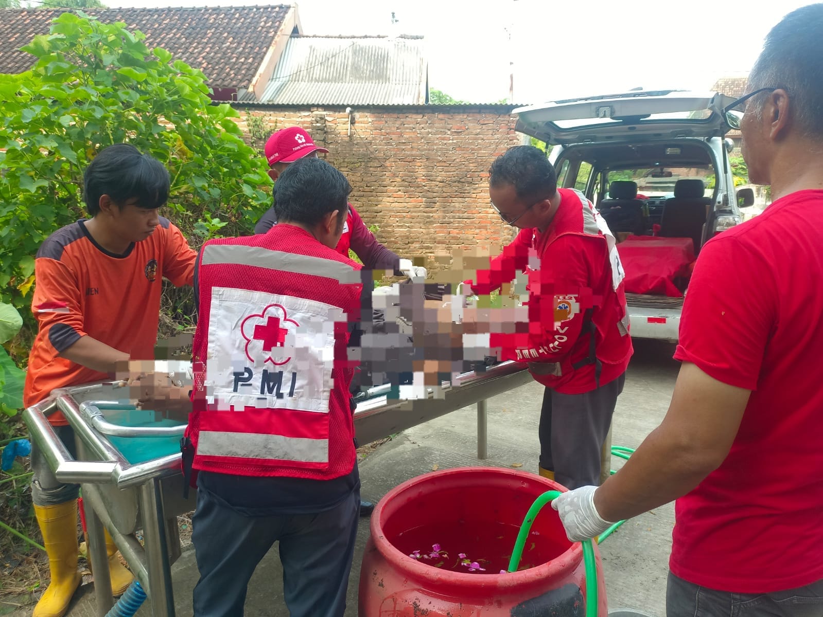 Diduga Sakit Jantung, Musafir di Mojokerto ditemukan Meninggal di Area Kubur Telu