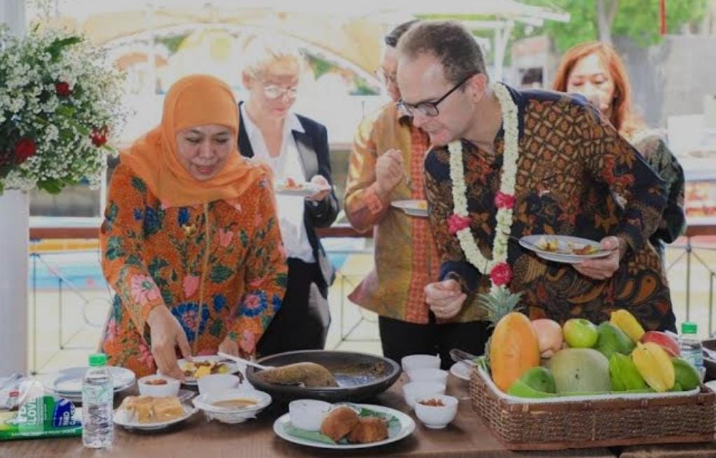 Jawa Timur - Inggris Pastikan Kerja sama Proyek Kereta Api SRRL