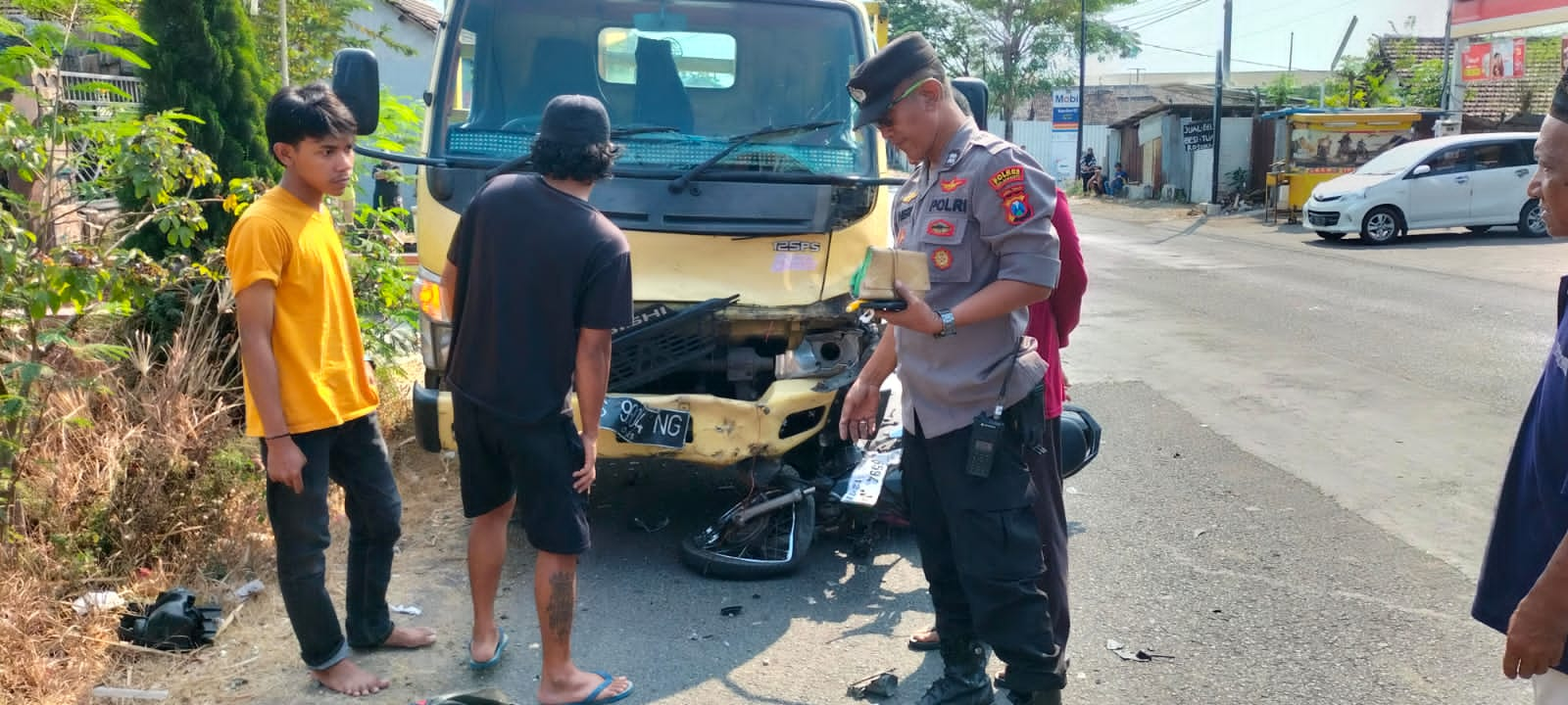 Tertabrak Truk di Kutorejo Mojokerto, Pemotor Tewas