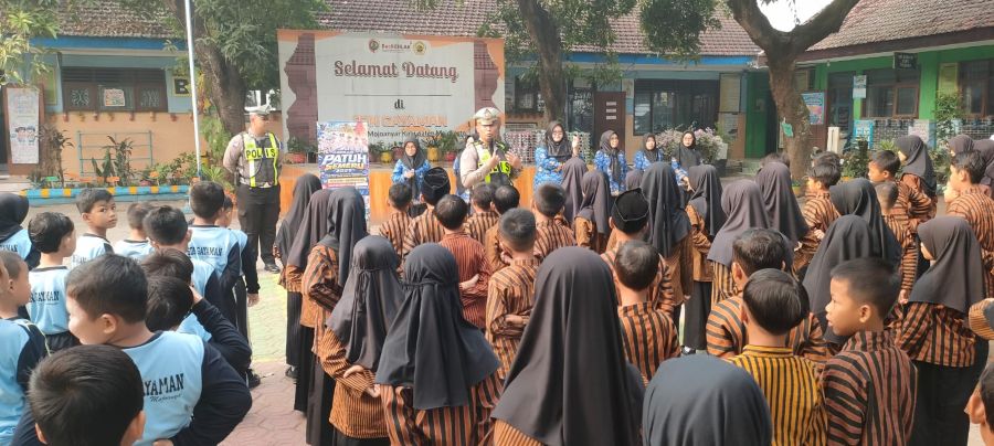 Operasi Patuh Semeru 2026 di Mojokerto, Edukasi Menyasar Pelajar dan Pengemudi Truk