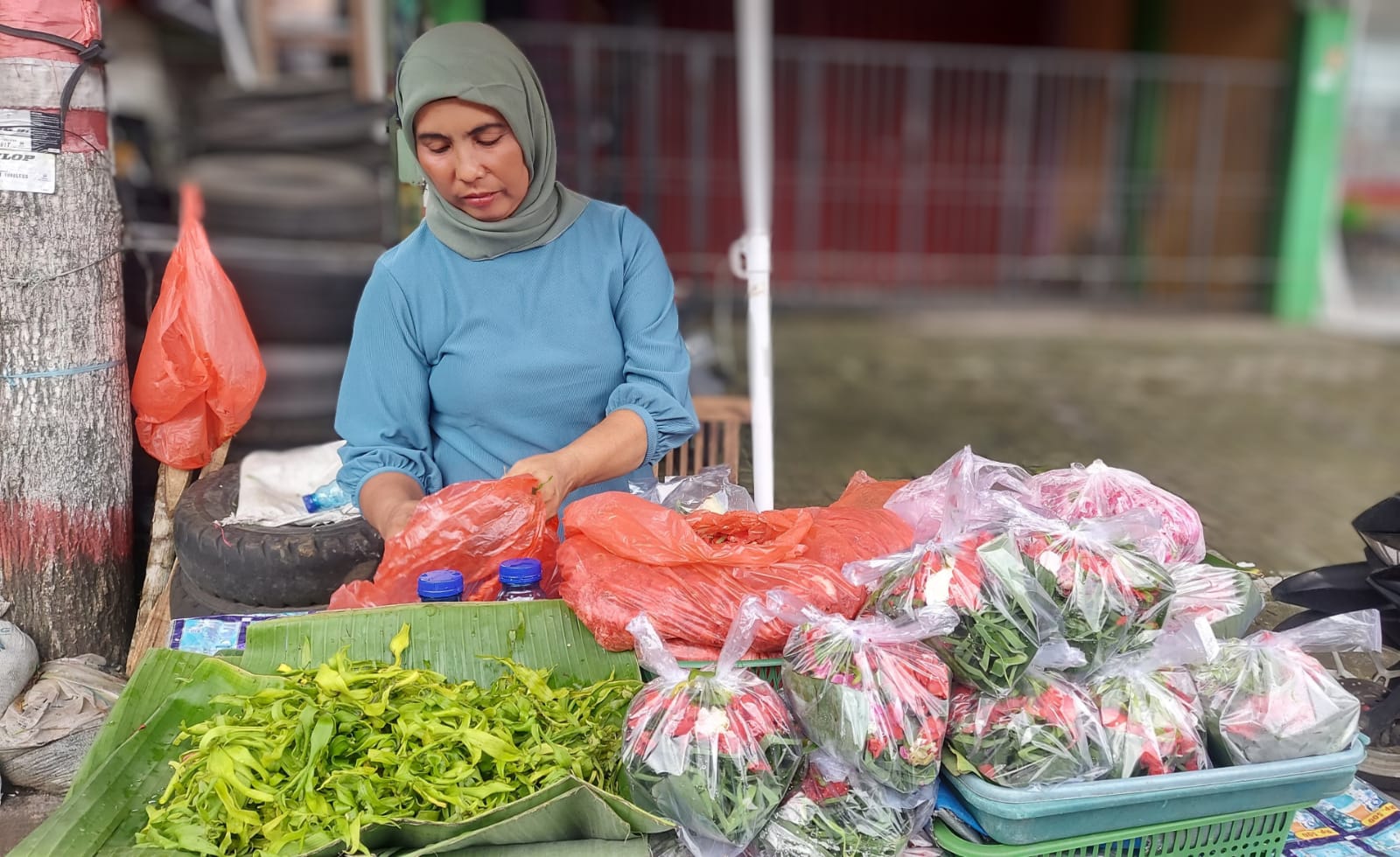 Jelang Ramadan, Penjual Bunga Tabur di Kota Mojokerto Ketiban Berkah