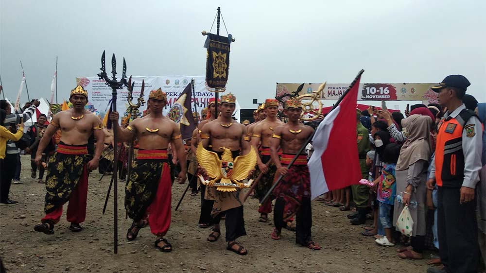 Kirab Budaya Buka Festival Pekan Budaya Majapahit 2023 di Kota Mojokerto