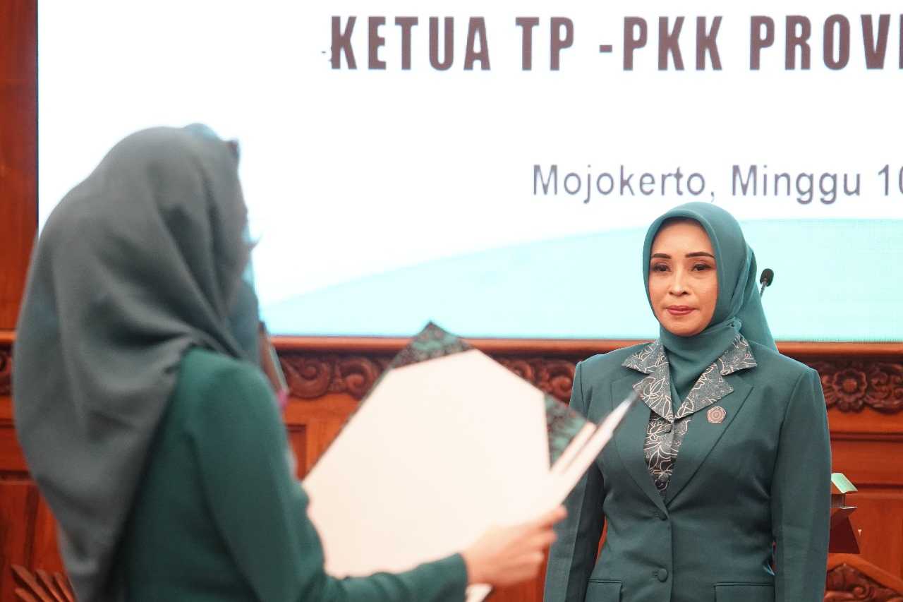 Arumi Lantik Nia Wayanti M Ali Kuncoro sebagai PJ KETUA TP PKK Kota Mojokerto