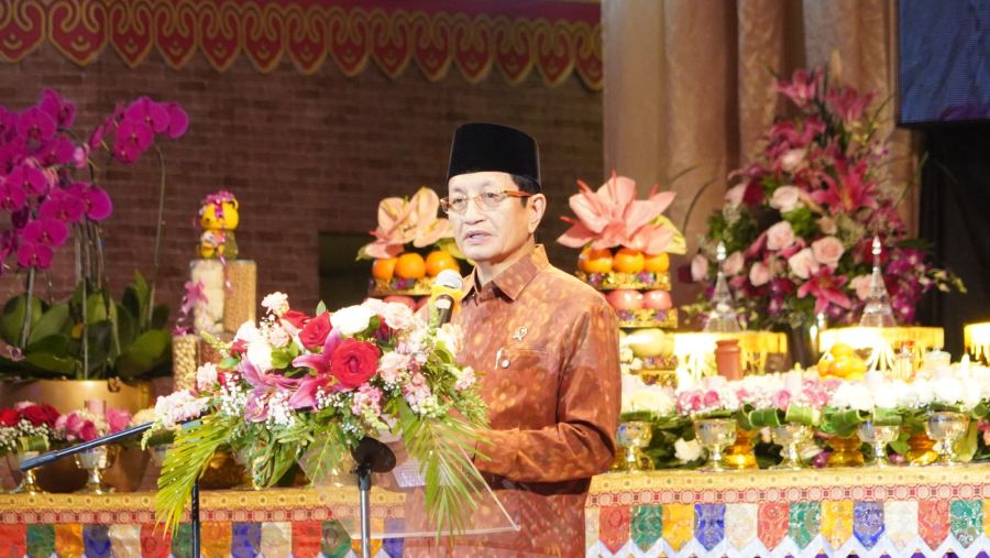 Waisak 2026, Menag Ajak Umat Buddha Tebarkan Cinta Kasih dan Rawat Perdamaian