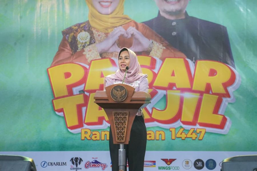 Dukung UMKM, Pemkot Mojokerto Bagi 1000 Kupon Gratis Takjil di Pasar Ketidur 