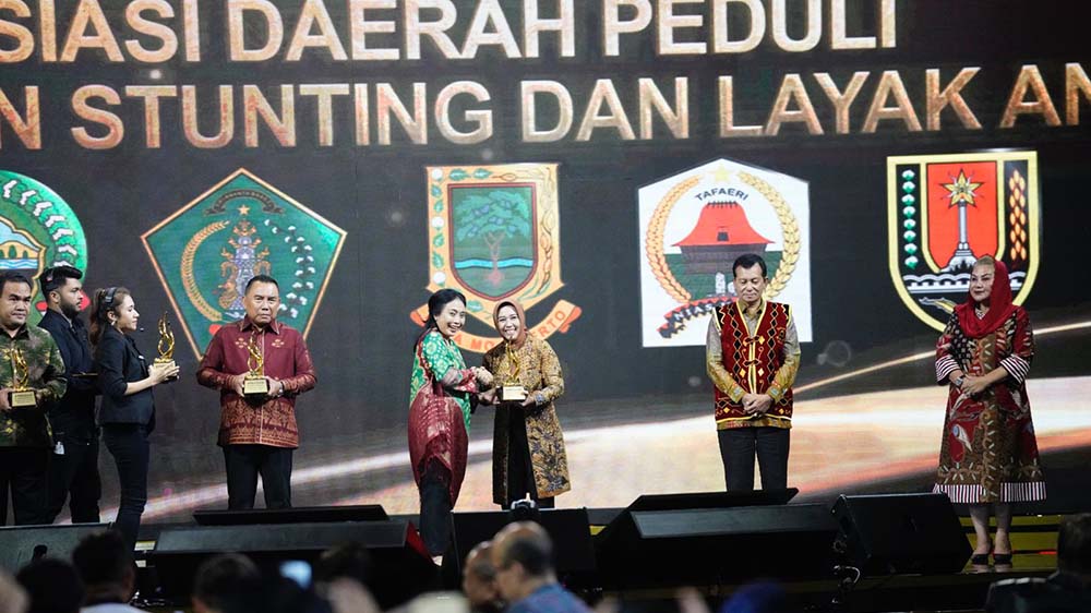 Kota Mojokerto Terima Penghargaan Kompas TV atas Prestasi Atasi Stunting dan Kota Layak Anak