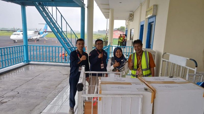 PMI Jember Kirim 100 Kantong Darah ke Sumatera melalui Fly Jaya
