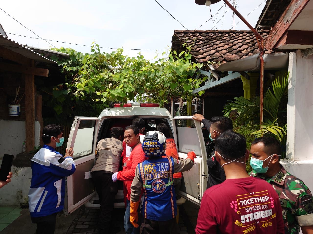 Warga Kota Mojokerto ditemukan Tewas di Rumahnya