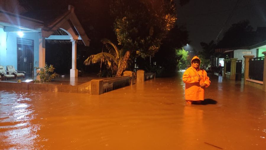 Hujan Deras Picu Banjir Luapan Anak Sungai Sadar di Mojokerto, Puluhan Rumah Terdampak