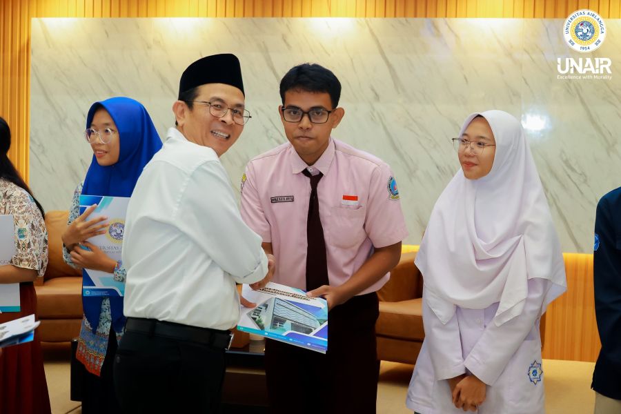 Unair Umumkan 68 Kandidat Peraih 'Golden Ticket' 2026