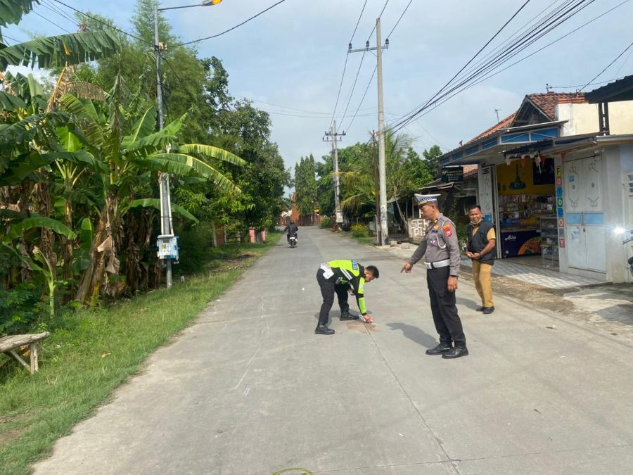 Kecelakaan di Kemlagi Mojokerto, Pejalan Kaki Tewas Tertabrak Motor