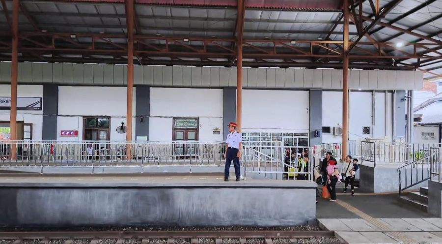 Puncak Arus Balik Lebaran 2026, Stasiun Mojokerto Catat 2.247 Penumpang 
