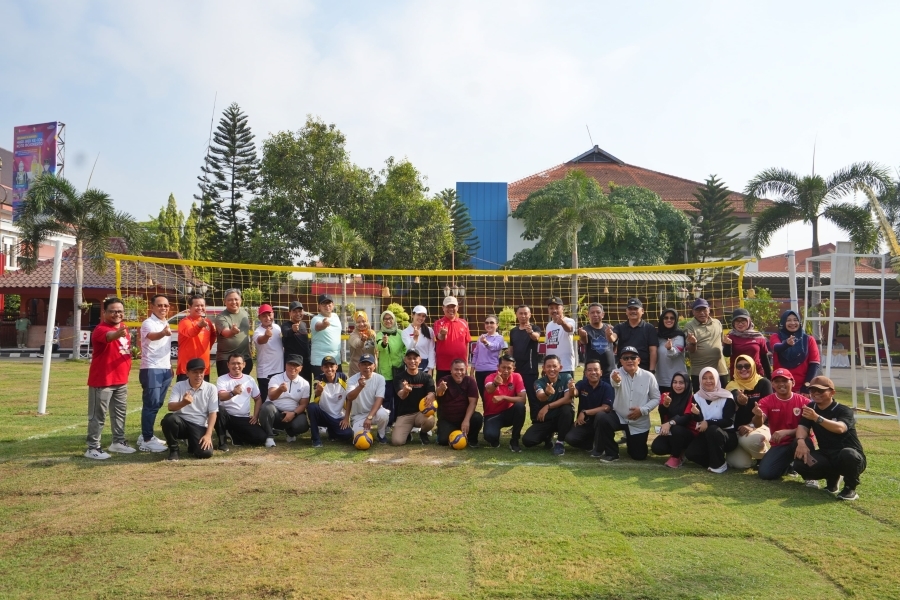 Perkuat Silaturahmi dan Kebersamaan Pemkot-DPRD Kota Mojokerto Olahraga Bareng