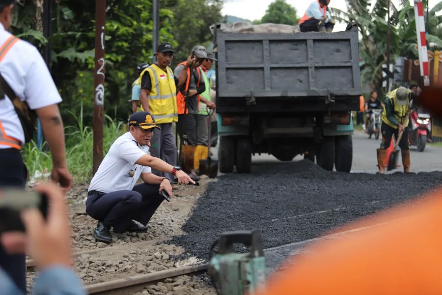 Perlintasan JPL 30 di Garahan Jember Diperbaiki Berkat Laporan Warga Lewat Kanal Wadul Gus'e