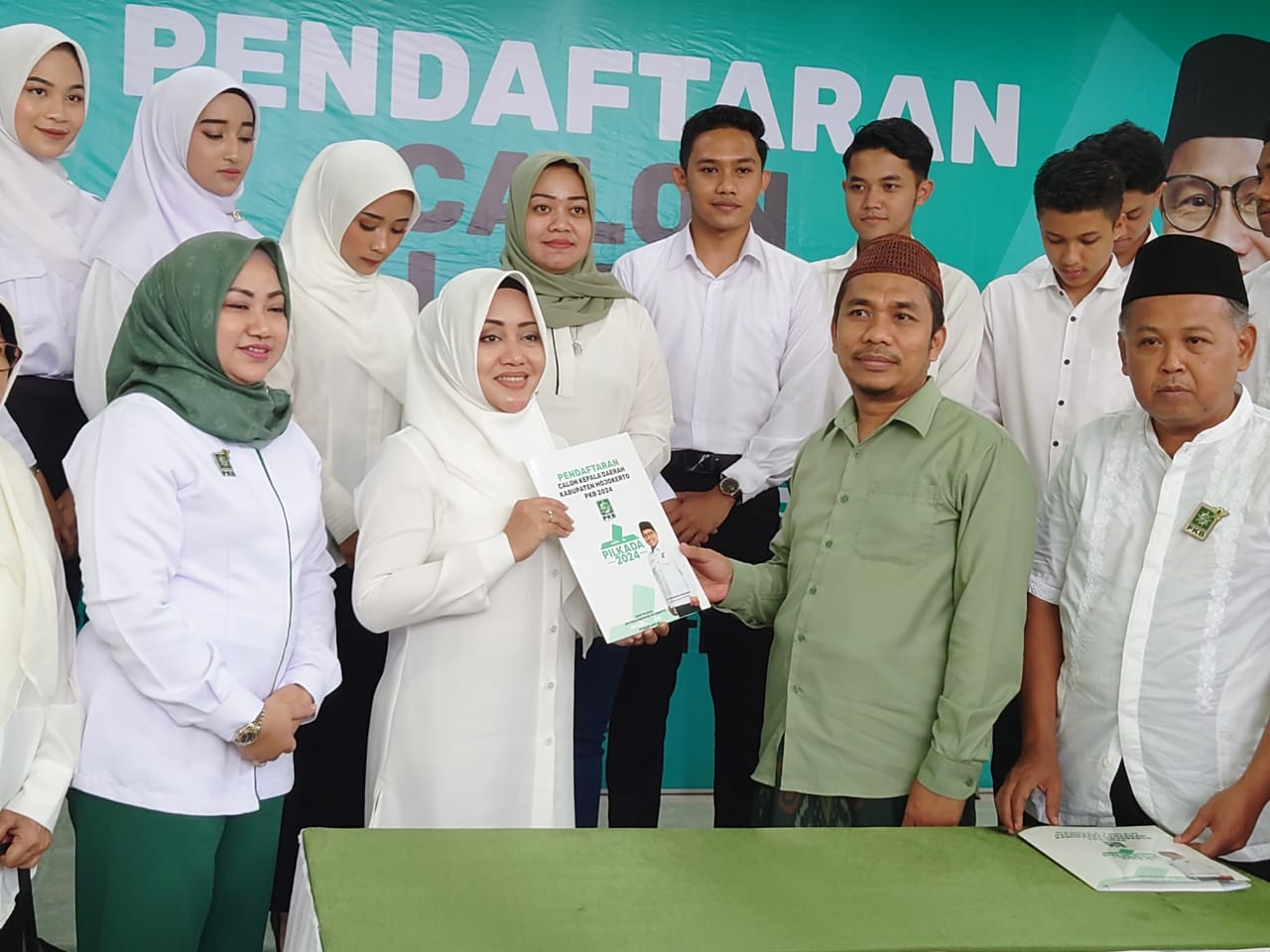 Petahana Bupati Mojokerto Ikfina Fahmawati Peroleh Rekom PKB