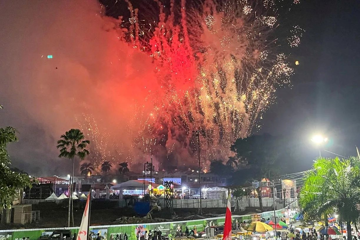 Jember Fashion Carnaval Pagelaran Seni yang Mencerminkan Kebhinekaan