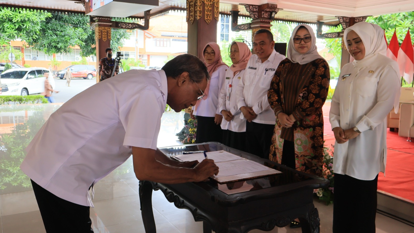 Bupati Mojokerto Dorong Percepatan Ekonomi dan Penurunan Pengangguran