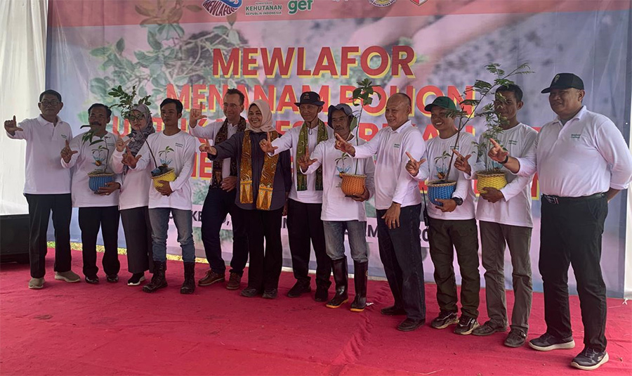 Proyek MEWLAFOR, Kabupaten Mojokerto dapat Hibah Tanam Pohon 250 Hektar   