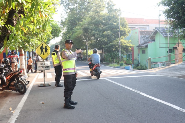 200 Polisi ditempatkan di Setiap Simpang Kota Mojokerto, Cegah Laka dan Macet