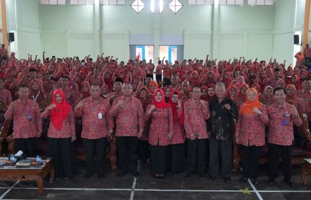 WFH Tak Berlaku di Pemkab Mojokerto Usai Libur Panjang Lebaran, Sanksi bagi ASN yang Bolos Hari Pertama