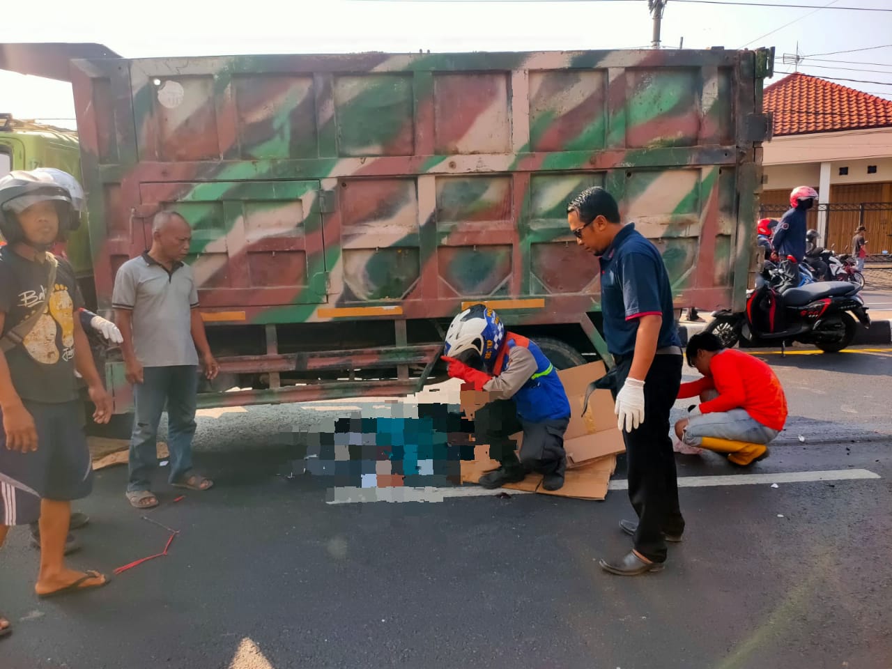 Terlibat Laka Lantas, Satu Pengendara Tewas di Brangkal Mojokerto