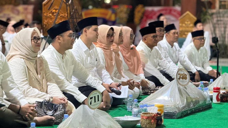 733 Tumpeng Warnai Hari Jadi Mojokerto, Gus Barra Ajak Warga Terus Berkarya