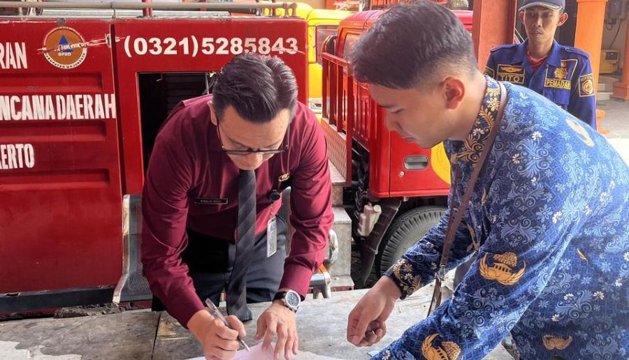 BPBD Mojokerto Serahkan Trenggiling Dilindungi ke BBKSDA Jatim