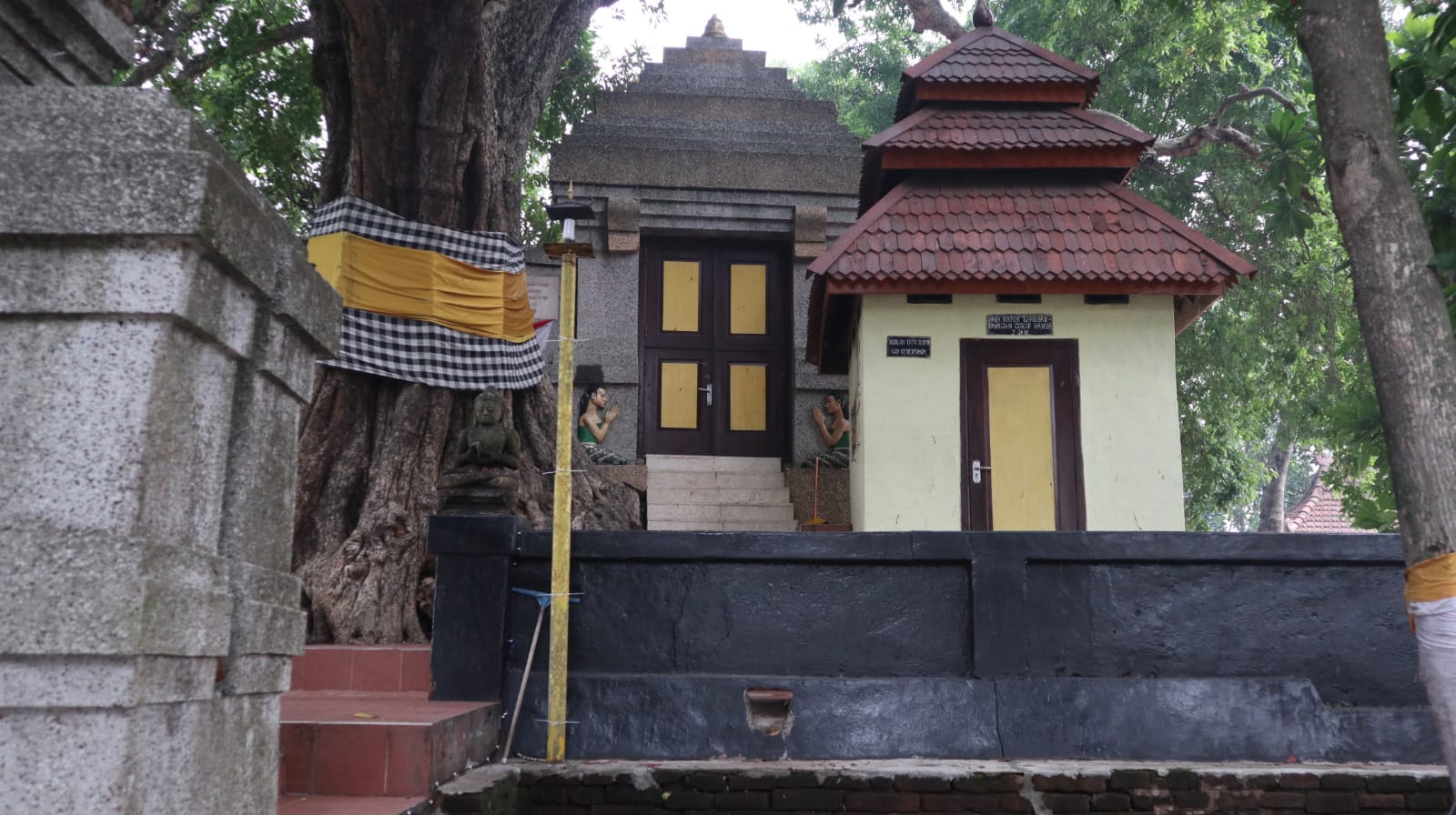 Situs Siti Inggil, Tempat Suci dan Sejarah di Trowulan Mojokerto