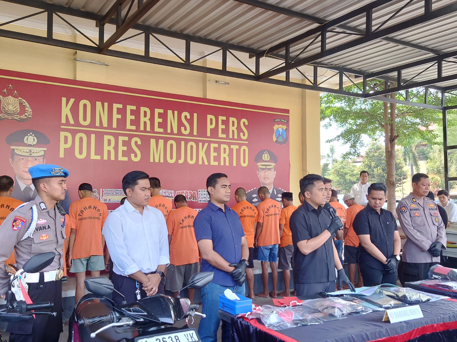 Komplotan Pencuri Motor Bersenjata di Trawas Mojokerto Berhasil Dibekuk Polisi